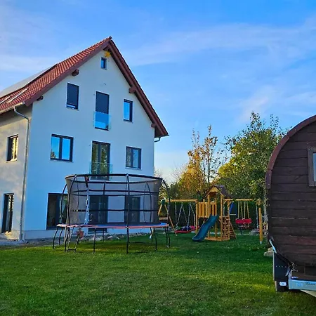 Traumschloesschen Апартаменты *